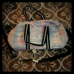 Vivtoria secret duffle bag